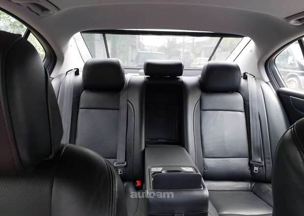 Hyundai Genesis 2012 — photo 9