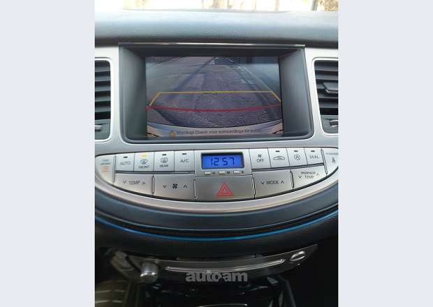 Hyundai Genesis 2012 — photo 12
