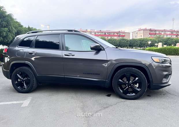 Jeep Cherokee 2020 — լուսանկար 5