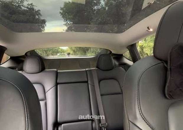 Tesla Model Y 2021 — photo 8