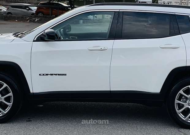 Jeep Compass 2022 — լուսանկար 8