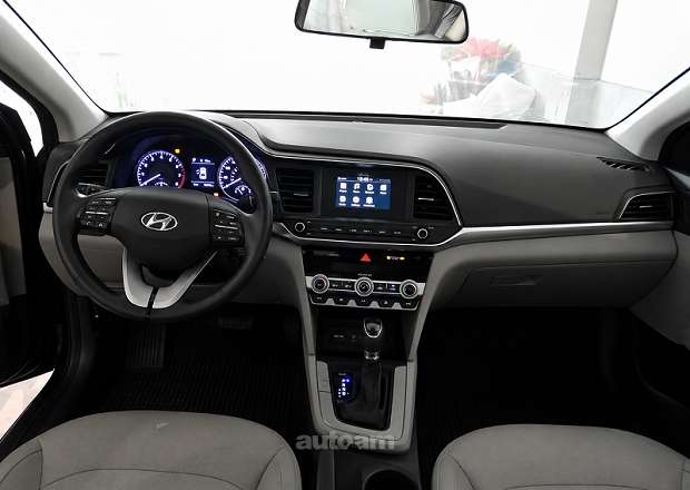 Hyundai Elantra 2020 — լուսանկար 6