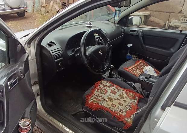 Opel Astra 1999 — լուսանկար 4