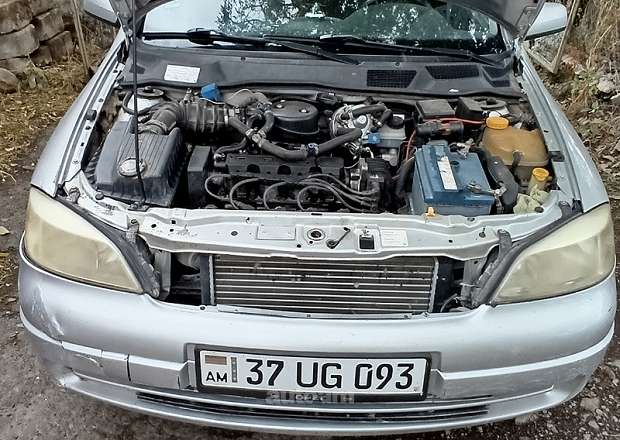 Opel Astra 1999 — լուսանկար 2