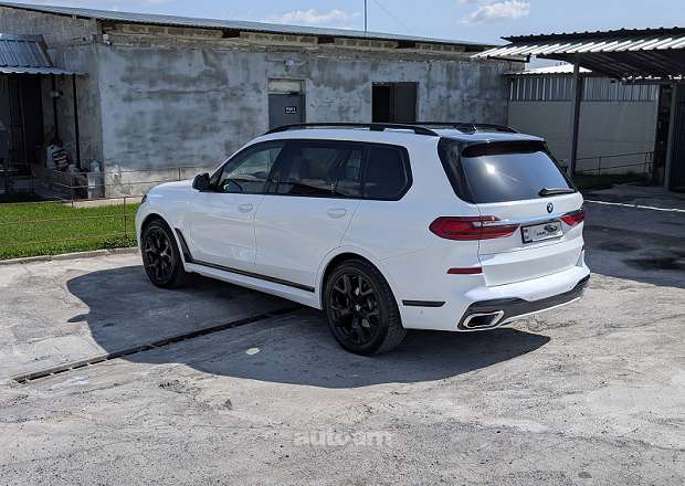 BMW X7 2021 — լուսանկար 9