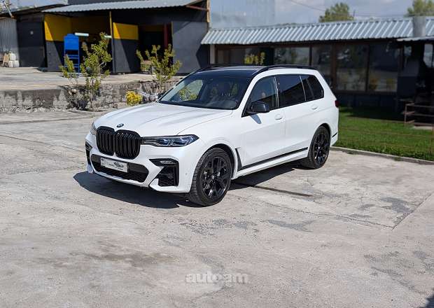 BMW X7 2021 — լուսանկար 10