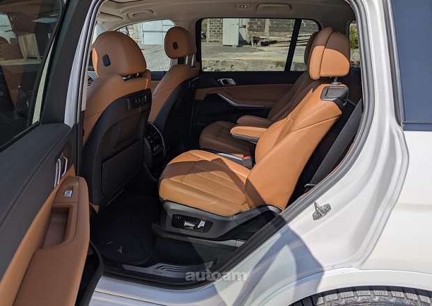 BMW X7 2021 — լուսանկար 3