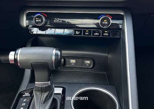 Kia K5 2022 — լուսանկար 11