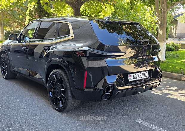 BMW XM 2022 — photo 5