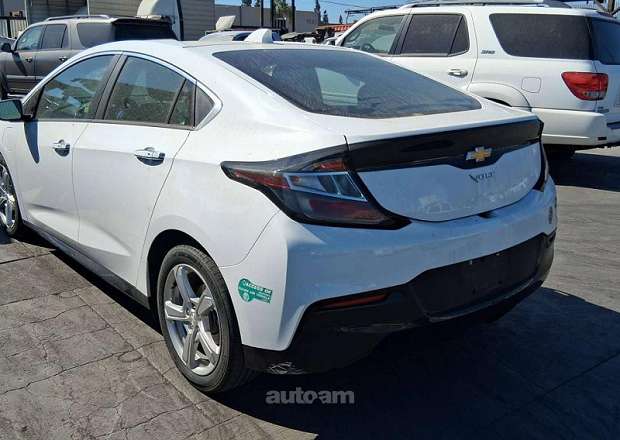 Chevrolet Volt 2017 — լուսանկար 2