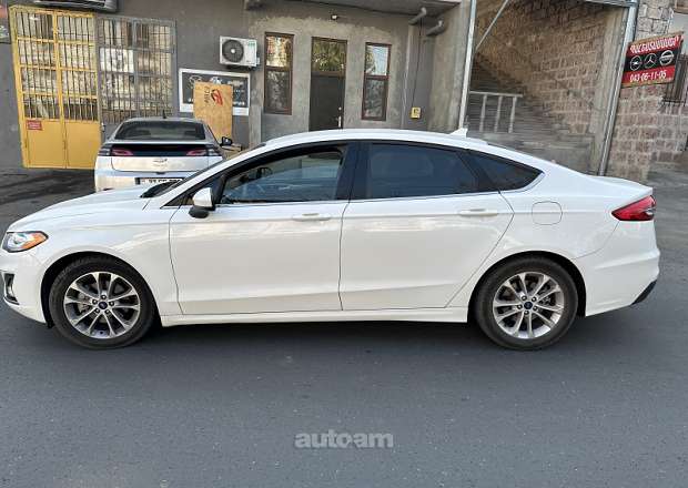 Ford Fusion