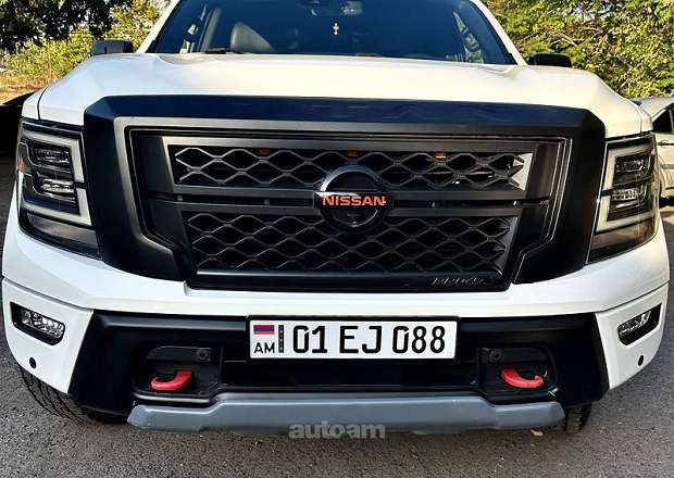 Nissan Titan 2020 — լուսանկար 3