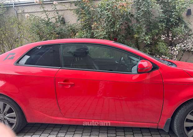 Kia Forte Coupe 2012 — լուսանկար 5