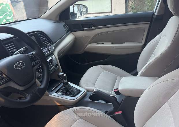 Hyundai Elantra 2016 — լուսանկար 7