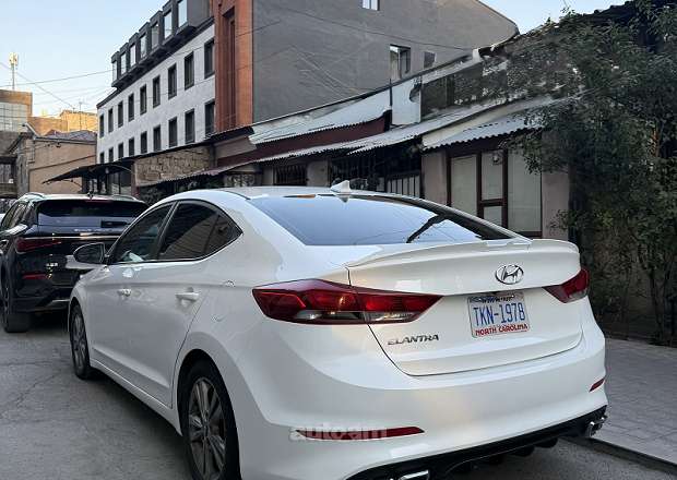Hyundai Elantra 2016 — լուսանկար 6