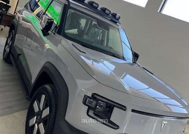 Changan Deepal G318