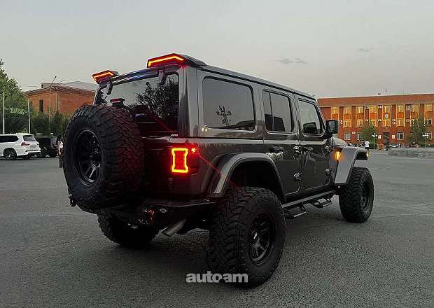 Jeep Wrangler 2022 — լուսանկար 5