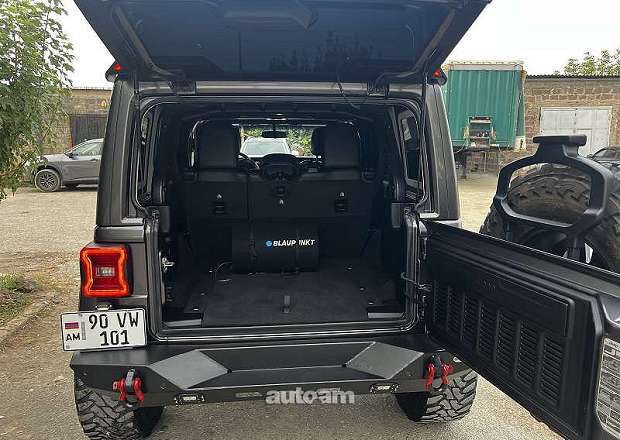 Jeep Wrangler 2022 — լուսանկար 13