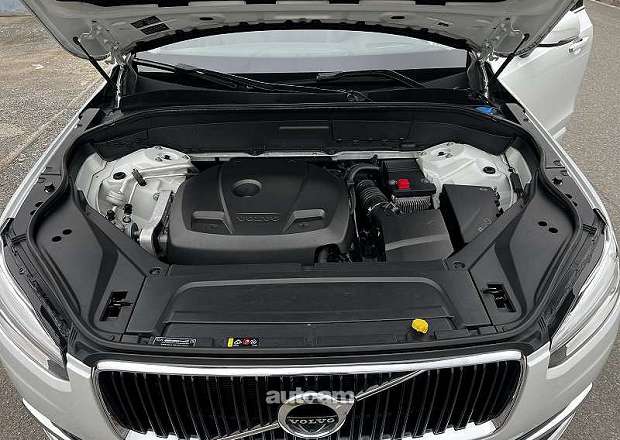 Volvo XC90 2018 — լուսանկար 7
