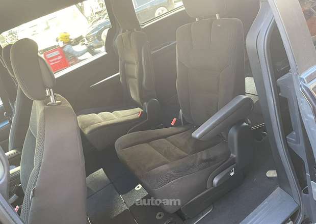 Dodge Grand Caravan 2017 — լուսանկար 7