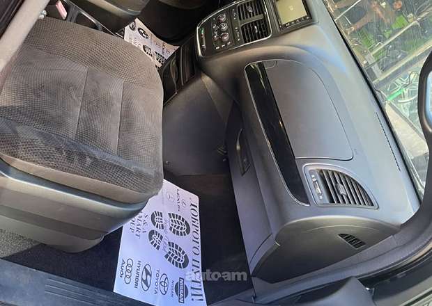 Dodge Grand Caravan 2017 — լուսանկար 8