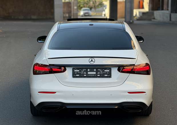 Mercedes-Benz E 350 2020 — photo 2