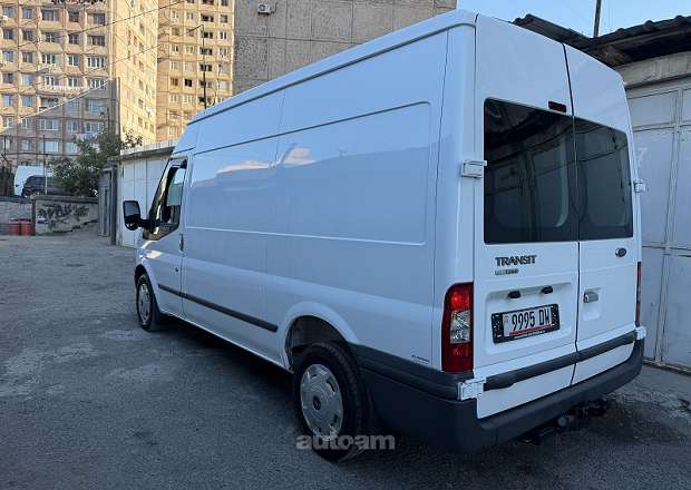 Ford Transit 2010 — photo 4