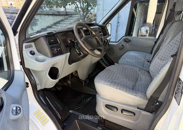 Ford Transit 2010 — photo 6
