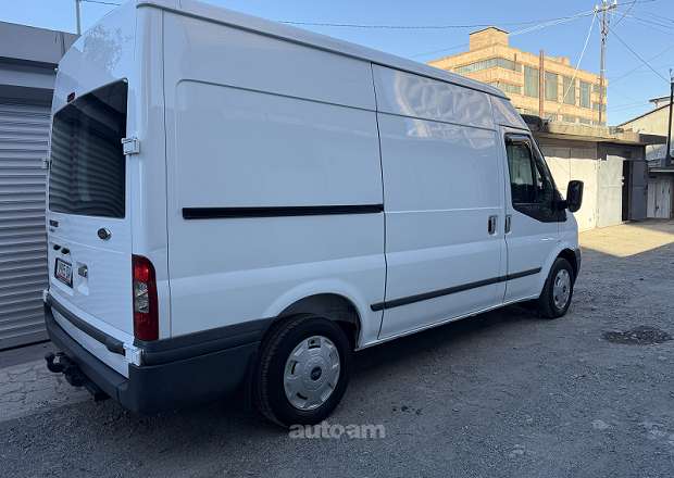 Ford Transit 2010 — photo 7