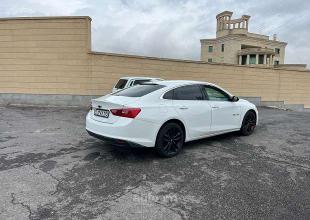 Chevrolet Malibu 2017 — photo 7