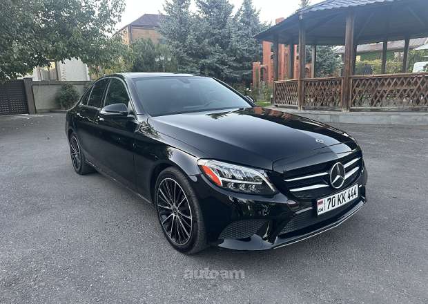 Mercedes-Benz C 300 2019 — фото 5