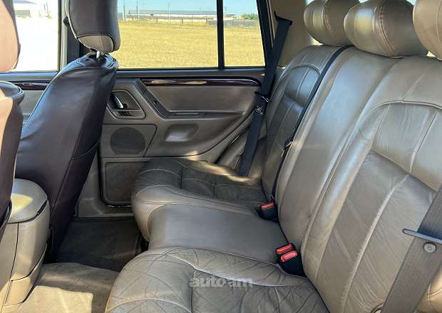 Jeep Grand Cherokee 2003 — լուսանկար 10