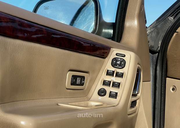 Jeep Grand Cherokee 2003 — լուսանկար 8