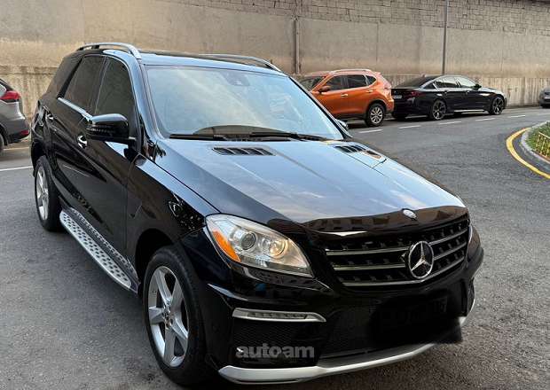 Mercedes-Benz ML 350 2012 — photo 9