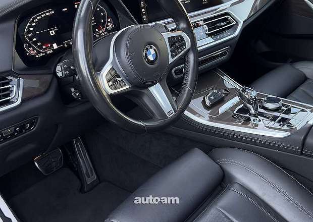 BMW X5 2021 — photo 7