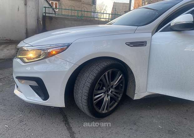 Kia Optima 2019 — լուսանկար 2