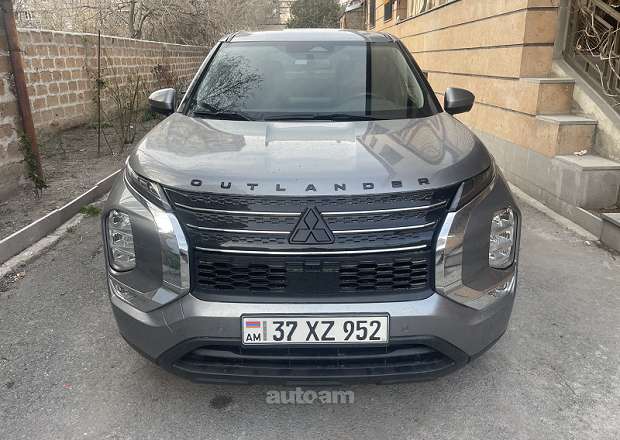 Mitsubishi Outlander 2022 — լուսանկար 4