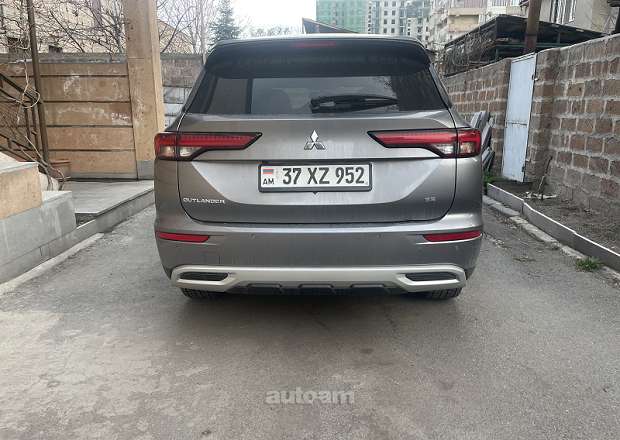 Mitsubishi Outlander 2022 — լուսանկար 5