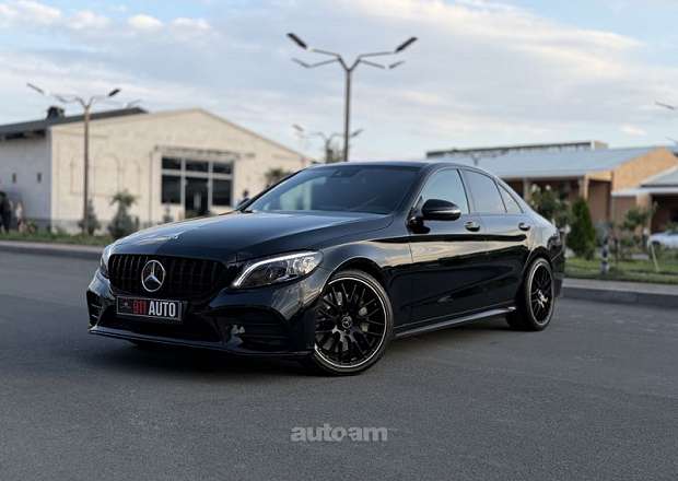 Mercedes-Benz C 43 AMG