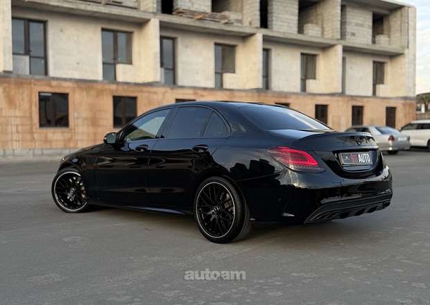 Mercedes-Benz C 43 AMG