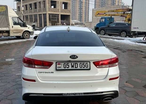 Kia Optima 2020 — photo 3