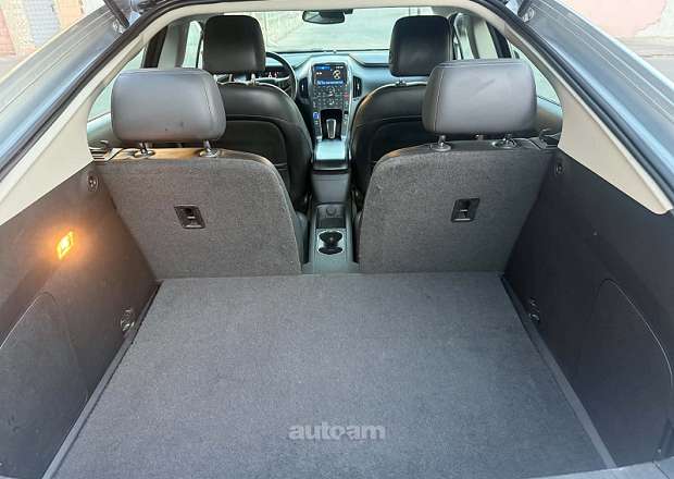 Chevrolet Volt 2011 — լուսանկար 14