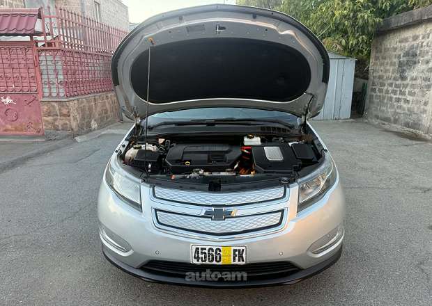 Chevrolet Volt 2011 — լուսանկար 8