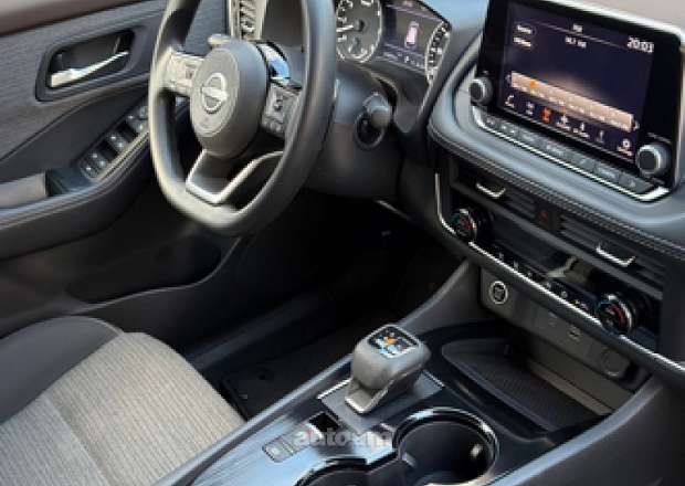 Nissan Rogue 2023 — լուսանկար 3