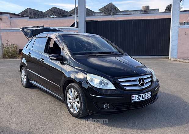 Mercedes-Benz B 200 2005 — լուսանկար 1