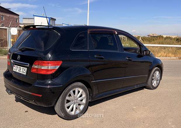 Mercedes-Benz B 200 2005 — լուսանկար 7