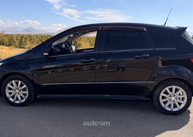 Mercedes-Benz B 200 2005 — լուսանկար 4
