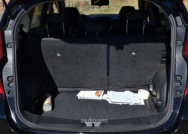 Nissan Note 2017 — լուսանկար 12