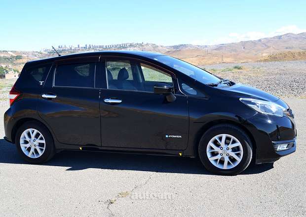 Nissan Note 2017 — լուսանկար 4