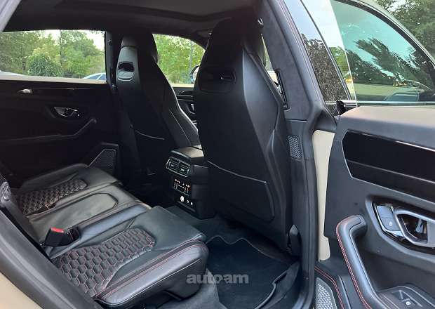 Lamborghini Urus 2021 — լուսանկար 12